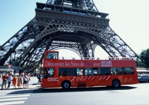 Ônibus turístico em París